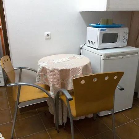 Edificio Saul Fanha Πανσιόν *