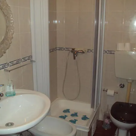 Edificio Saul Fanha * Ναζαρέ