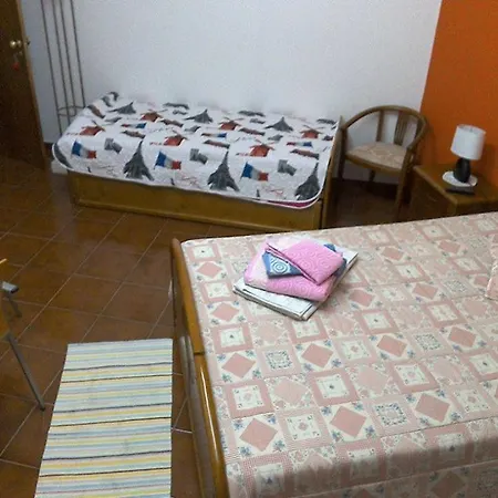 Edificio Saul Fanha * נאזרה